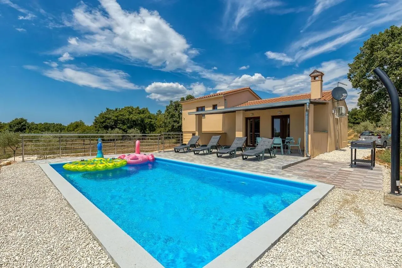 Holiday House Karbonaca With Private Pool Jursici 0*,