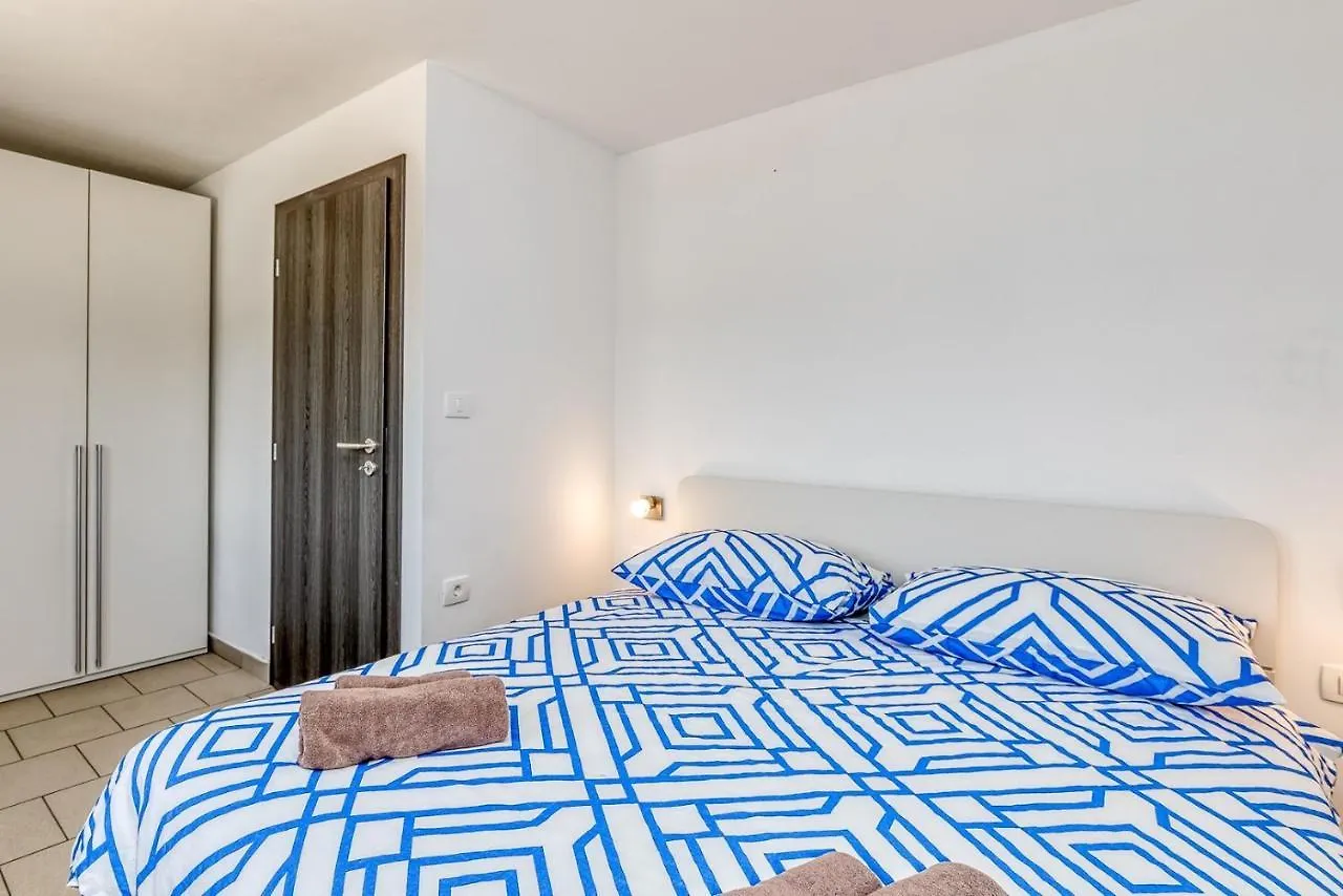 Holiday home Holiday House Karbonaca With Private Pool Jursici